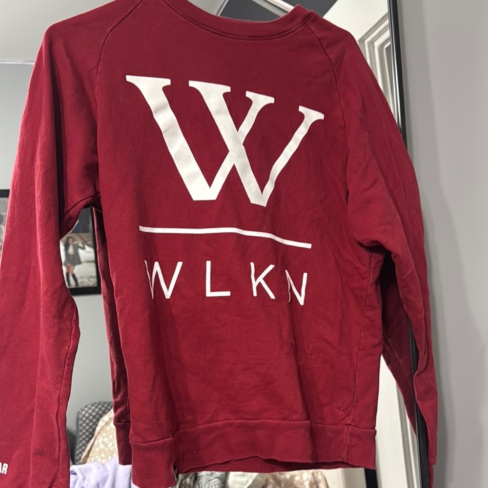 Women's Burgundy Crew Neck Sweater